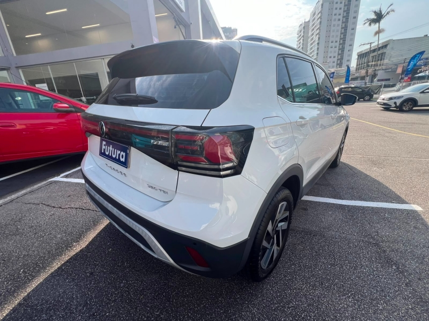 volkswagen t-cross 1.4 250 tsi total flex highline automatico gasolina 4p 202513