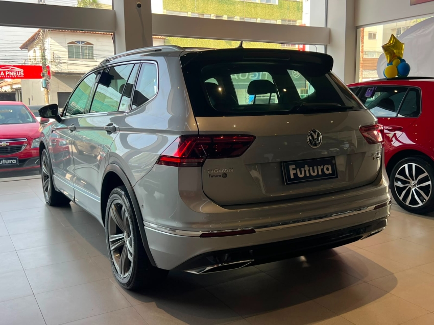 volkswagen tiguan 2.0 350 tsi gasolina allspace r-line 4motion dsg 4p automatico 202011