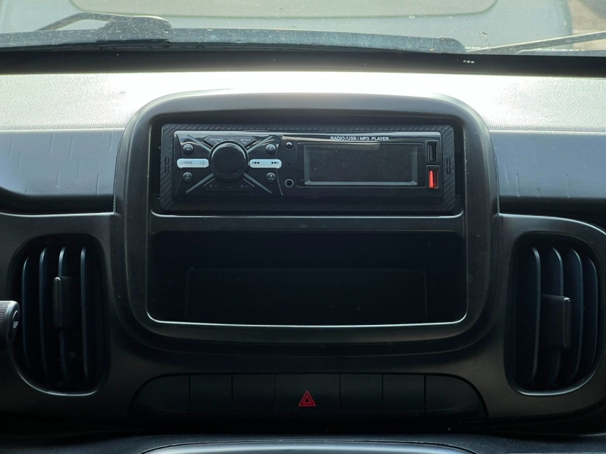 fiat mobi 1.0 evo flex like. manual gasolina 4p 20187