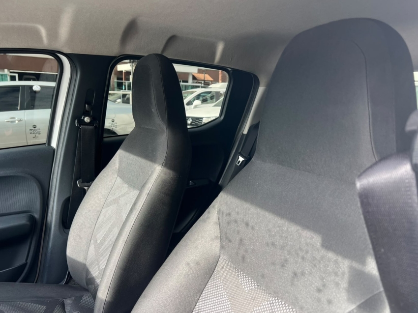 fiat mobi 1.0 evo flex like. manual gasolina 4p 20184