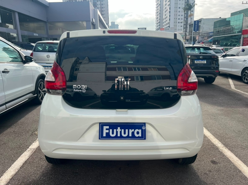 fiat mobi 1.0 evo flex like. manual gasolina 4p 201812