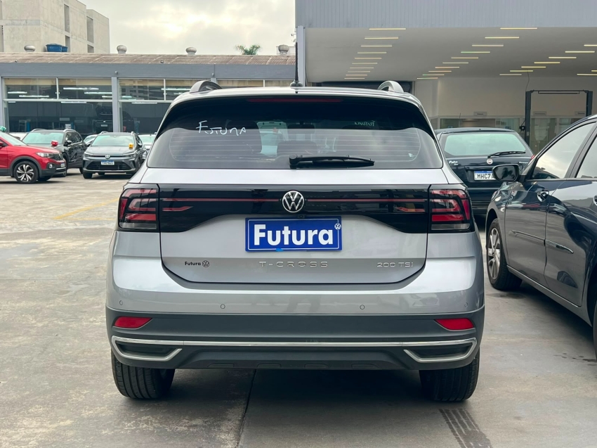 volkswagen t-cross 1.0 200 tsi total flex comfortline automatico gasolina 4p 202412