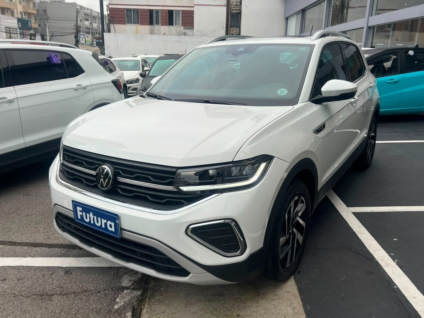 volkswagen t-cross 1.4 250 tsi total flex highline automatico gasolina 4p 2026