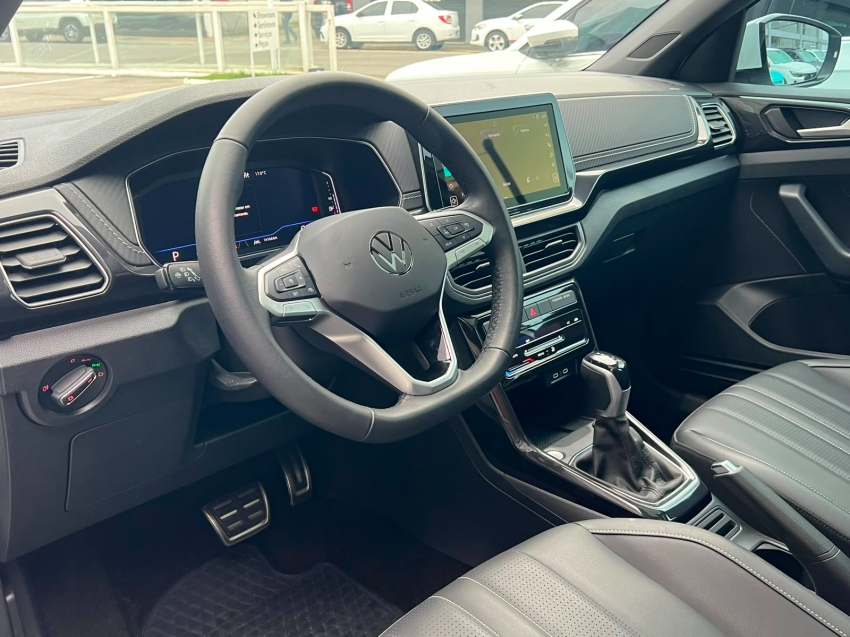 volkswagen t-cross 1.4 250 tsi total flex highline automatico gasolina 4p 20263
