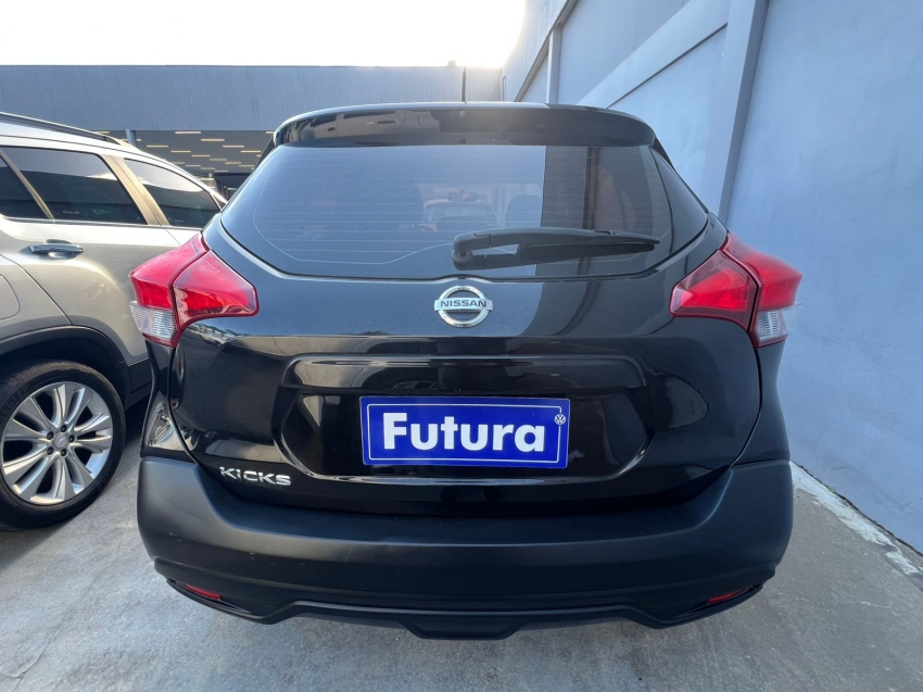 nissan kicks 1.6 16v flexstart s 4p xtronic gasolina automatico 202012