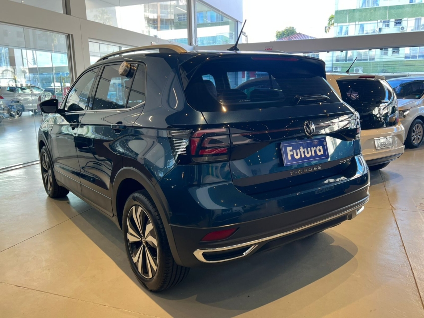 volkswagen t-cross 1.4 250 tsi total flex highline automatico gasolina 4p 202411