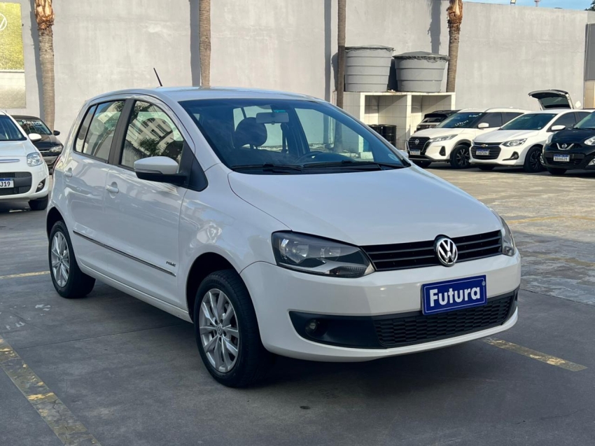 volkswagen fox 1.6 mi prime 8v flex 4p manual gasolina 20132