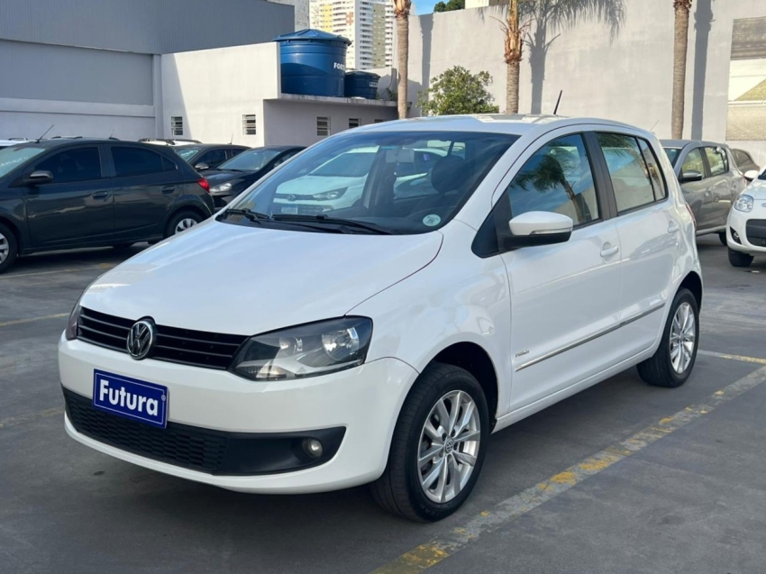 volkswagen fox 1.6 mi prime 8v flex 4p manual gasolina 20130
