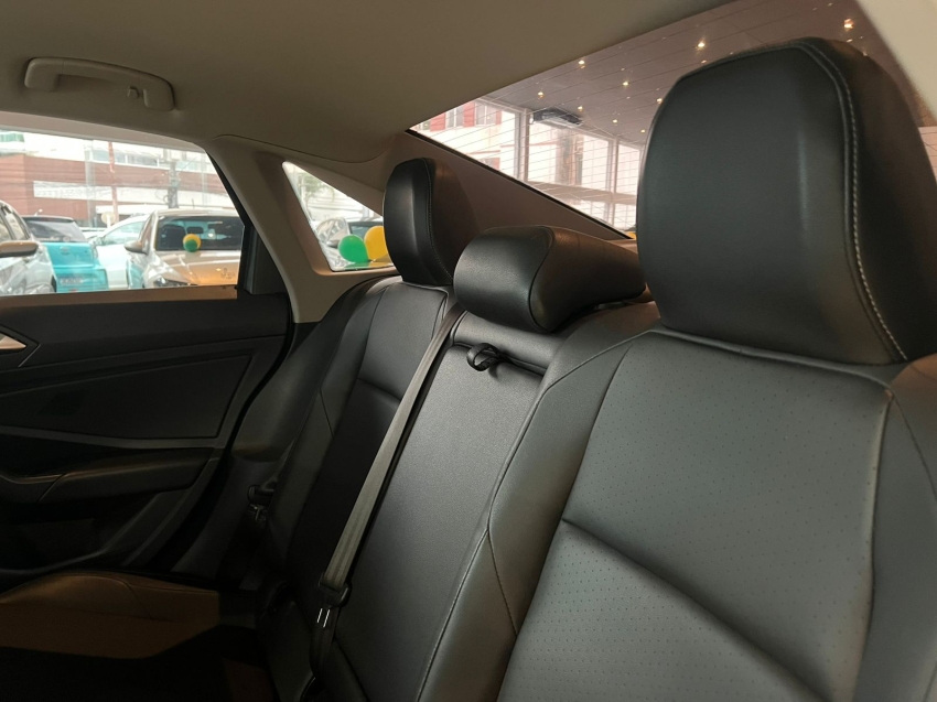 volkswagen jetta 1.4 250 tsi total flex comfortline tiptronic gasolina 4p automatico 201810
