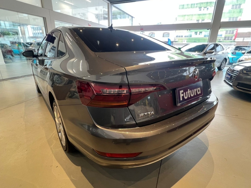 volkswagen jetta 1.4 250 tsi total flex comfortline tiptronic gasolina 4p automatico 201813