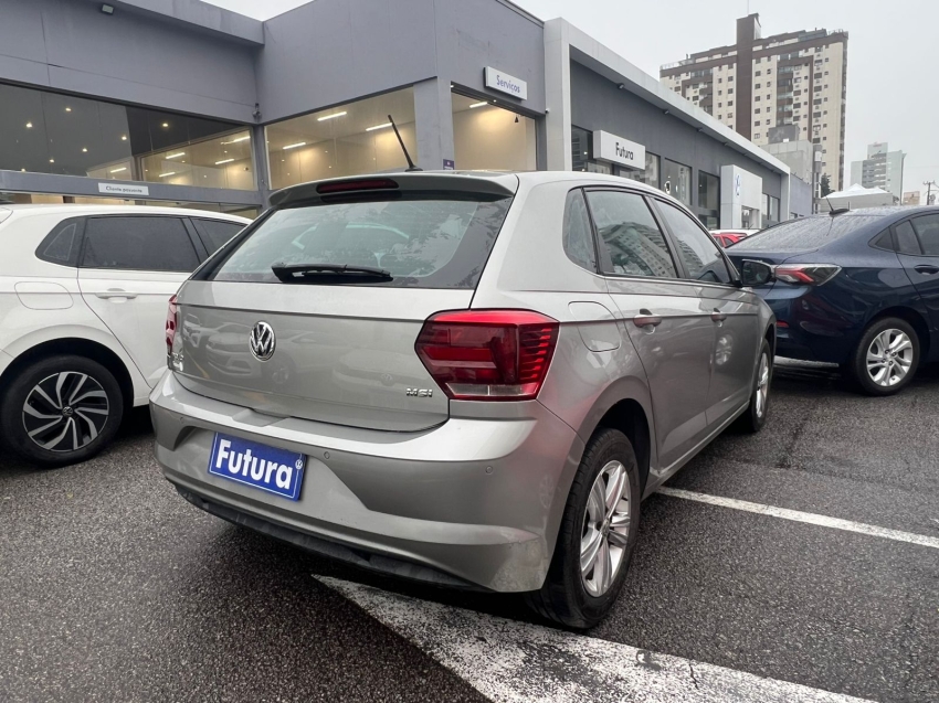 volkswagen polo 1.0 mpi total flex manual gasolina 4p 202011