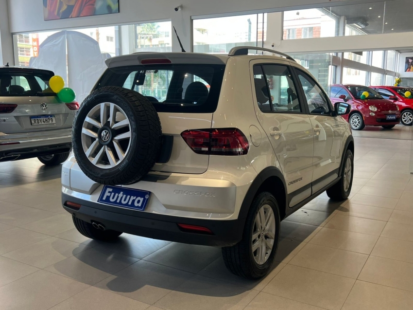 volkswagen crossfox 1.6 msi flex 16v 4p manual gasolina 201613