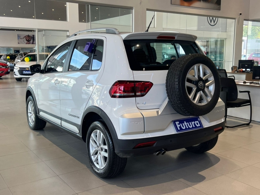 volkswagen crossfox 1.6 msi flex 16v 4p manual gasolina 201611