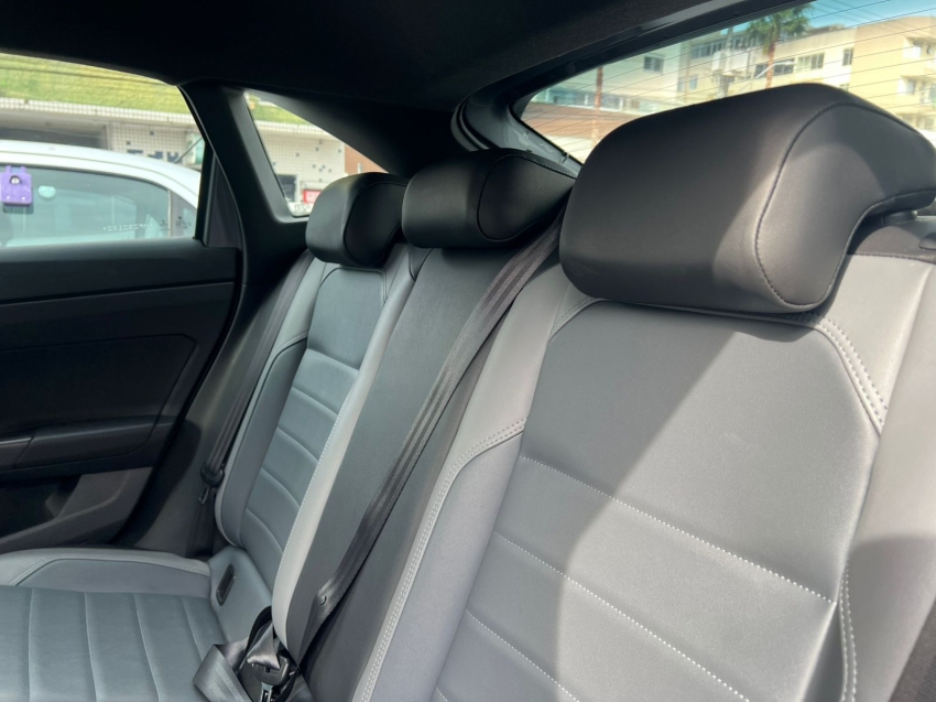 volkswagen nivus 1.0 200 tsi total flex highline automatico gasolina 4p 202110