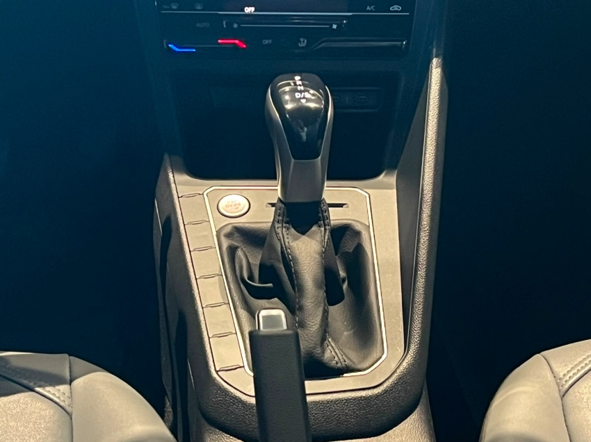 volkswagen nivus 1.0 200 tsi total flex highline automatico gasolina 4p 20248