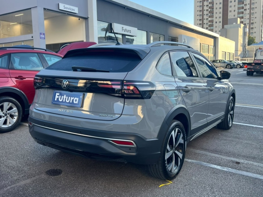 volkswagen nivus 1.0 200 tsi total flex highline automatico gasolina 4p 202311
