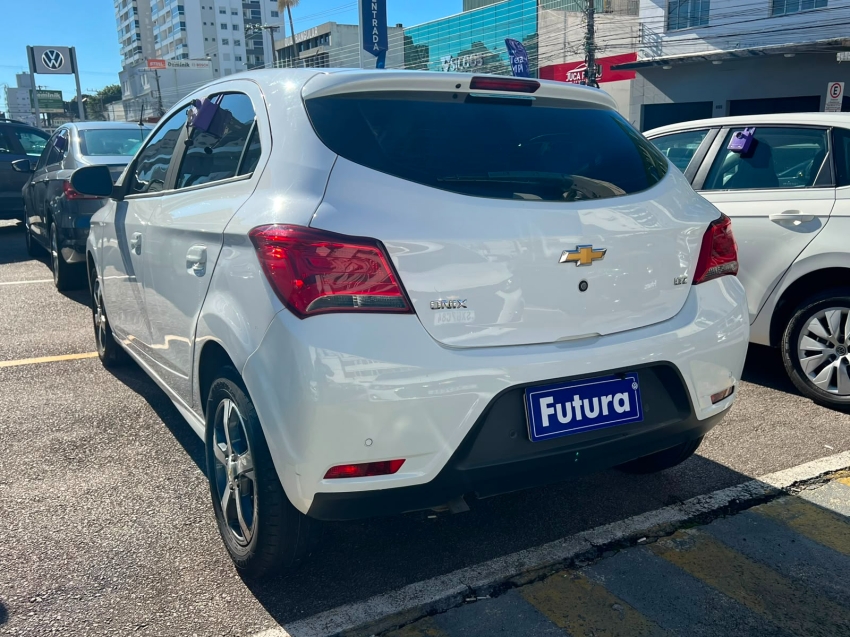 chevrolet onix 1.4 mpfi ltz 8v flex 4p automatico gasolina 201811