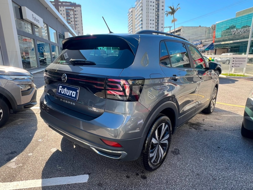 volkswagen t-cross 1.0 200 tsi total flex comfortline automatico gasolina 4p 202413
