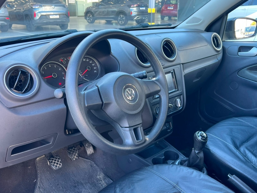 volkswagen voyage 1.0 mi 8v flex 4p manual gasolina 20143