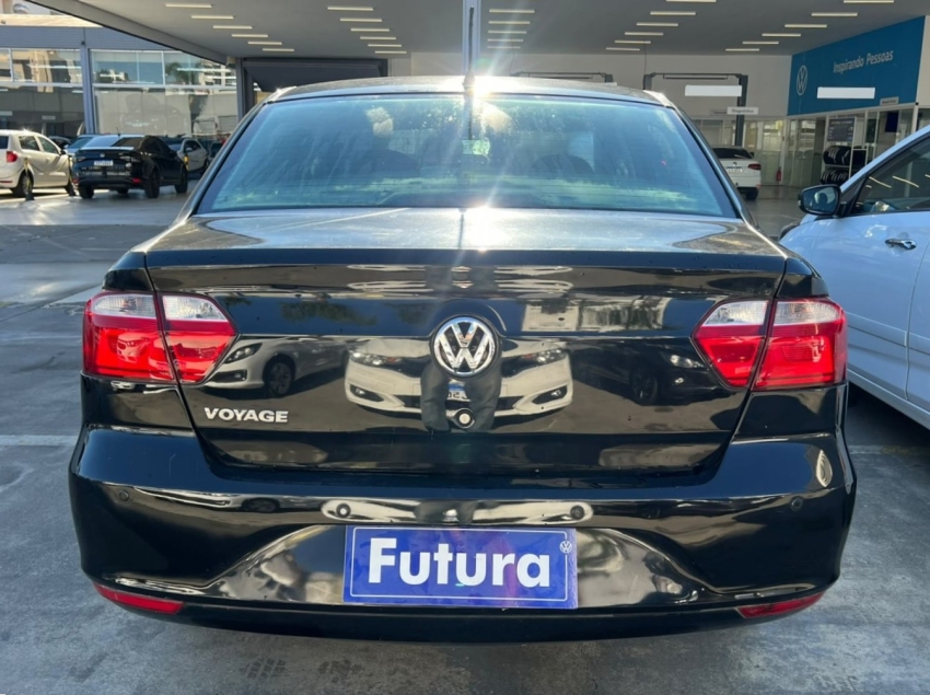 volkswagen voyage 1.0 mi 8v flex 4p manual gasolina 201412