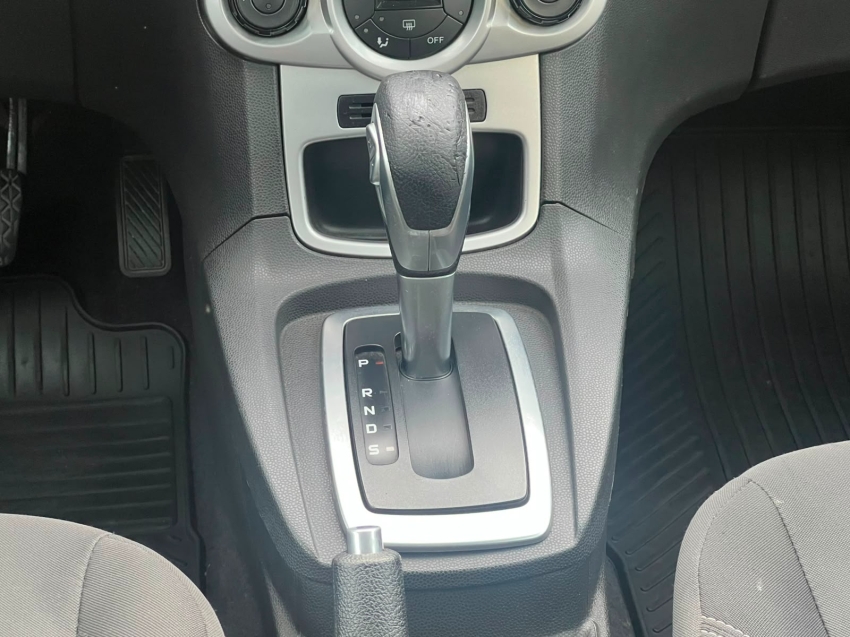 ford fiesta 1.6 se hatch 16v flex 4p powershift gasolina automatico 20158