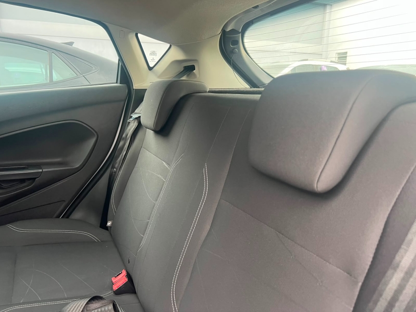 ford fiesta 1.6 se hatch 16v flex 4p powershift gasolina automatico 201510