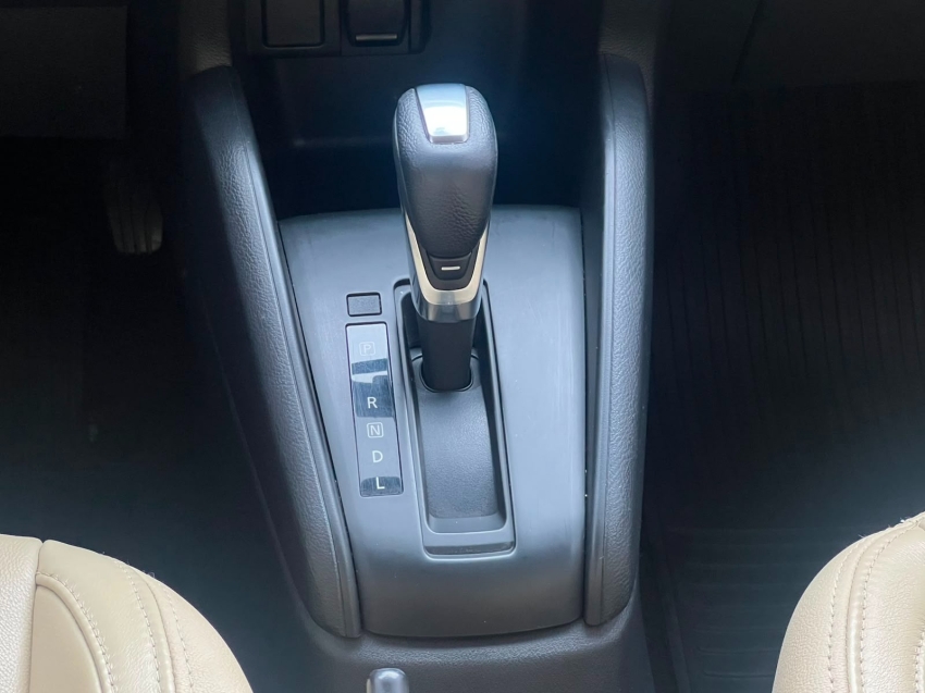 nissan kicks 1.6 16v flexstart s 4p xtronic gasolina automatico 20208