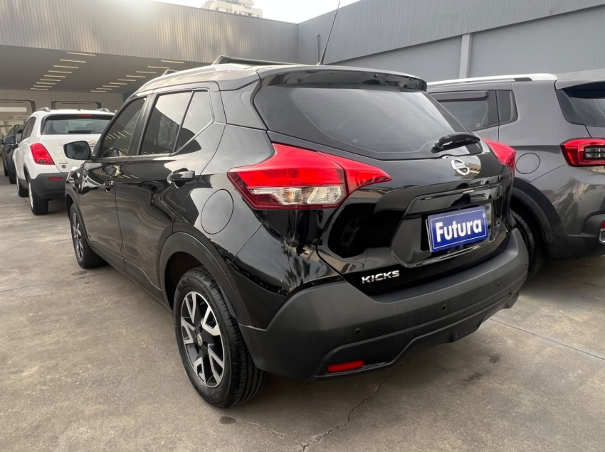 nissan kicks 1.6 16v flexstart s 4p xtronic gasolina automatico 202011