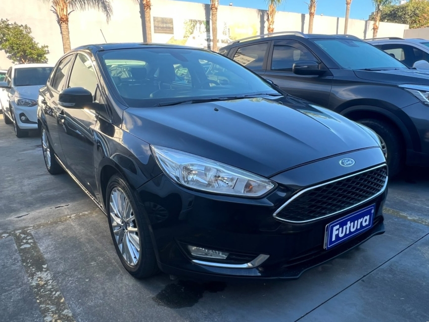 ford focus 2.0 se fastback 16v flex 4p powershift gasolina automatico 20172