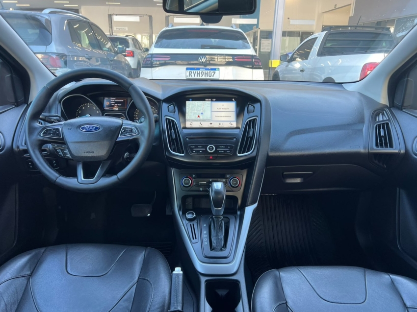 ford focus 2.0 se fastback 16v flex 4p powershift gasolina automatico 20175
