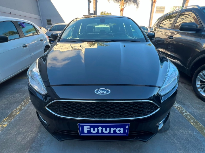 ford focus 2.0 se fastback 16v flex 4p powershift gasolina automatico 20171
