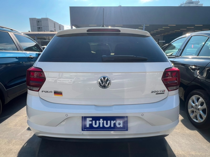 volkswagen polo 1.0 200 tsi highline automatico gasolina 4p 202012