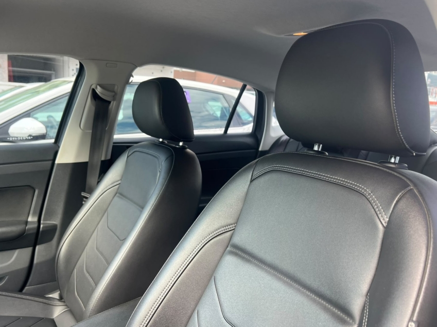 volkswagen virtus 1.0 200 tsi comfortline automatico gasolina 4p 20244
