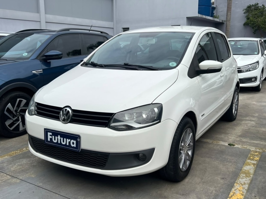 volkswagen fox 1.0 mi 8v flex 4p manual gasolina 20140