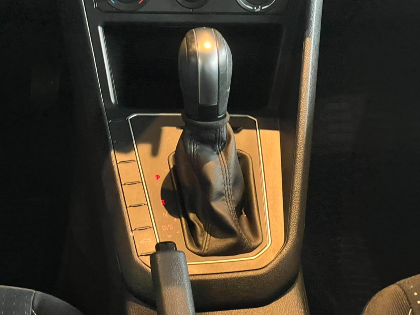 volkswagen polo 1.0 200 tsi comfortline automatico gasolina 4p 20218