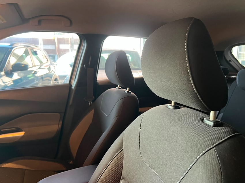 nissan kicks 1.6 16v flexstart sv 4p xtronic gasolina automatico 20204