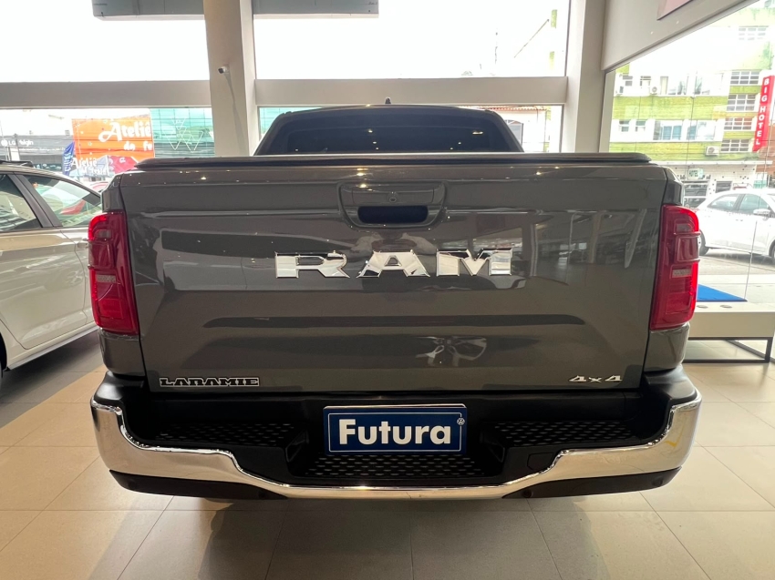 ram rampage 2.0 turbo diesel laramie 4x4 automatico 4p 202412
