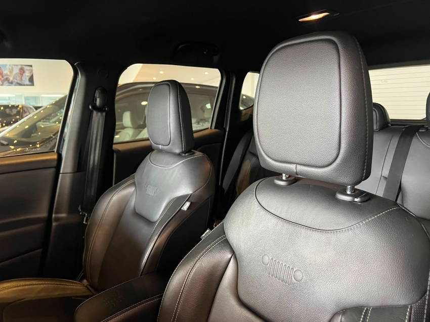 jeep renegade 1.3 t270 turbo flex s 4x4 at9 4p automatico 20229