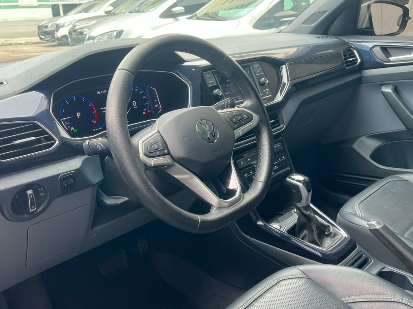volkswagen t-cross 1.0 200 tsi total flex comfortline automatico gasolina 4p 20233