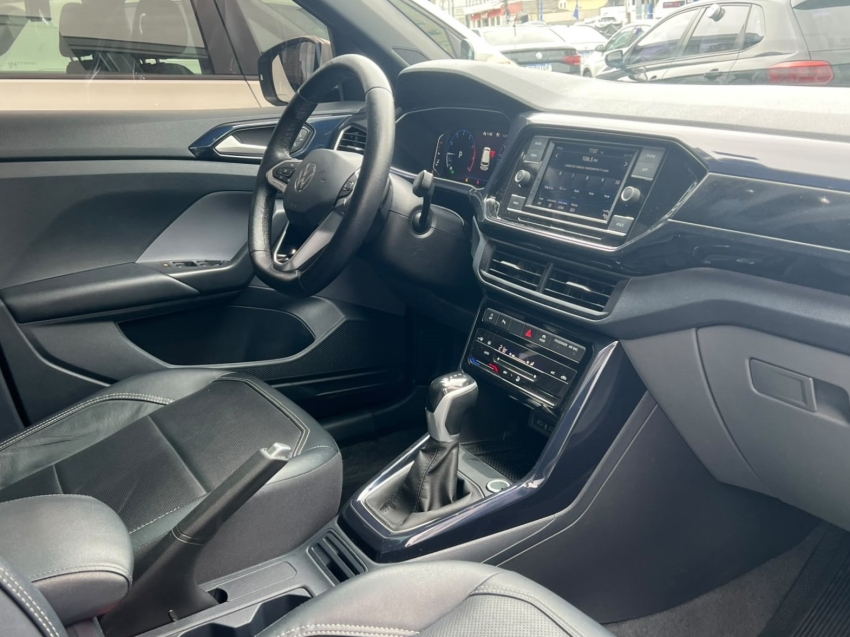 volkswagen t-cross 1.0 200 tsi total flex comfortline automatico gasolina 4p 20238