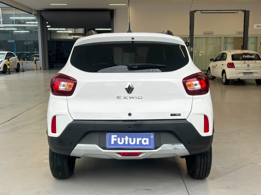 renault kwid e-tech 27 kw eletrico 4p automatico 202412