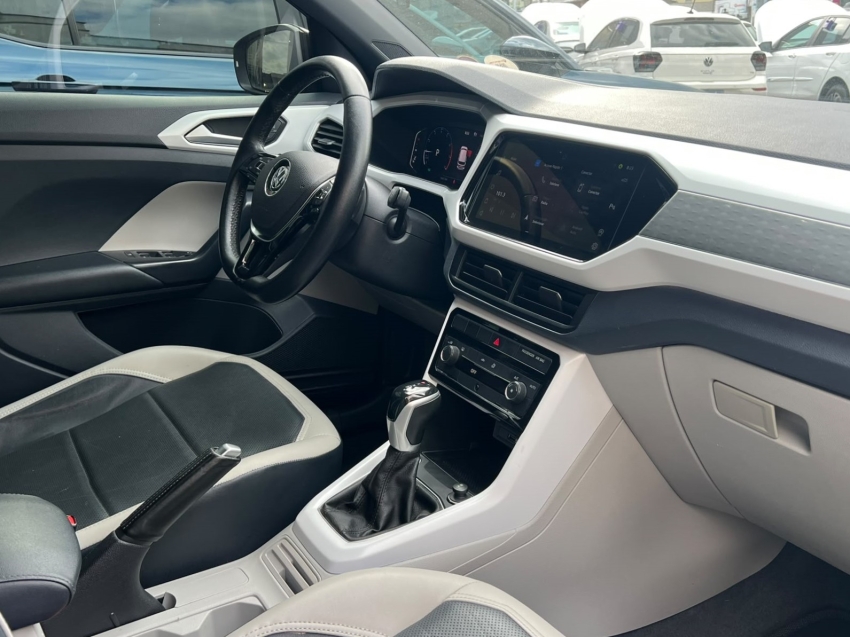 volkswagen t-cross 1.4 250 tsi total flex highline automatico 4p 20218