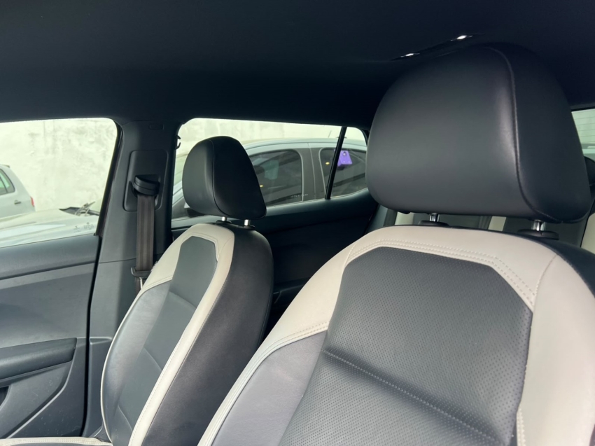 volkswagen t-cross 1.4 250 tsi total flex highline automatico 4p 20219