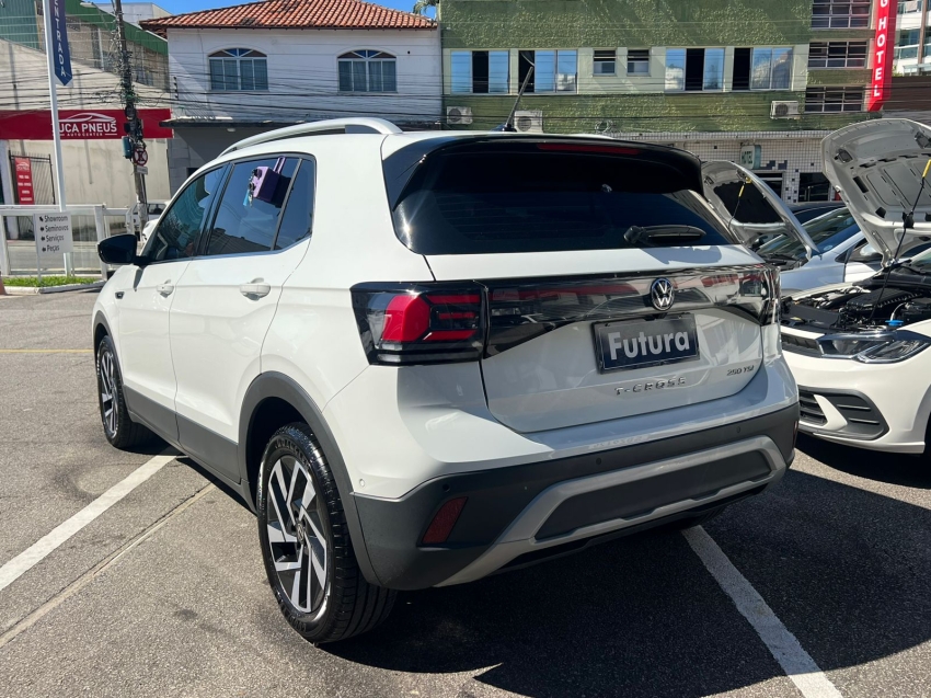 volkswagen t-cross 1.4 250 tsi total flex highline automatico 4p 202611
