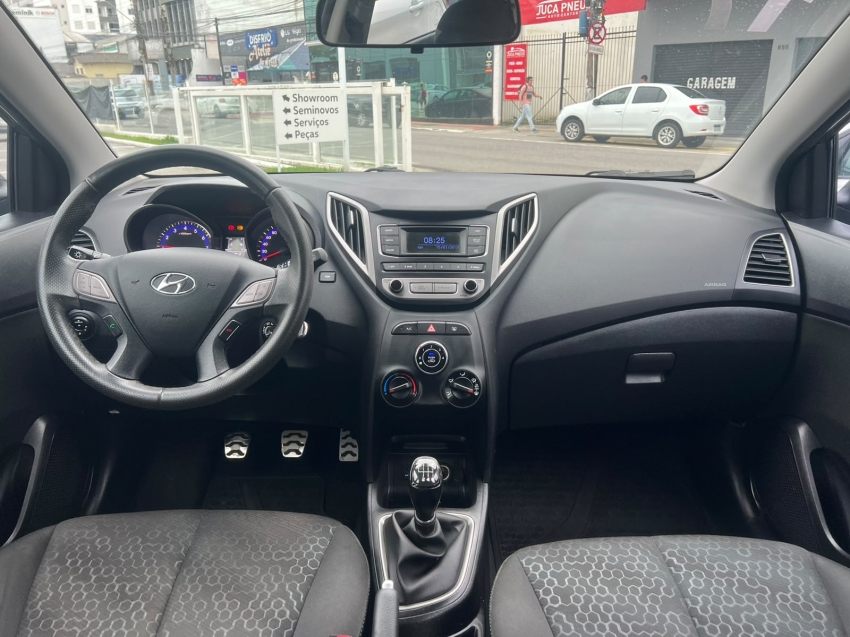 hyundai hb20x 1.6 16v style flex 4p automatico gasolina manual 20175