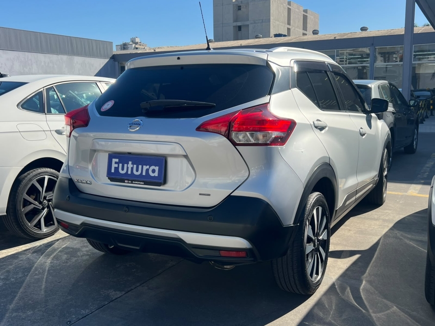 nissan kicks 1.6 16v flexstart sv 4p xtronic flex automatico 201711