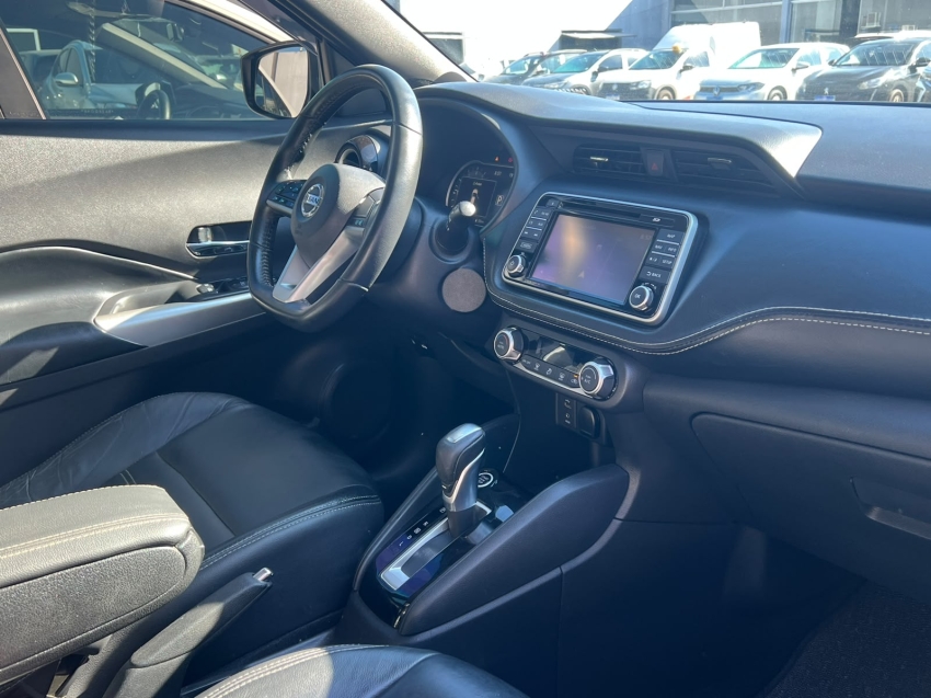 nissan kicks 1.6 16v flexstart sv 4p xtronic flex automatico 20178