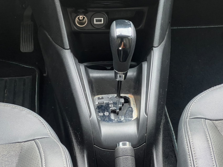 peugeot 2008 1.6 16v flex style 4p automatico 20237