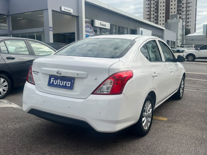 nissan versa 1.0 12v flex s 4p manual 201713
