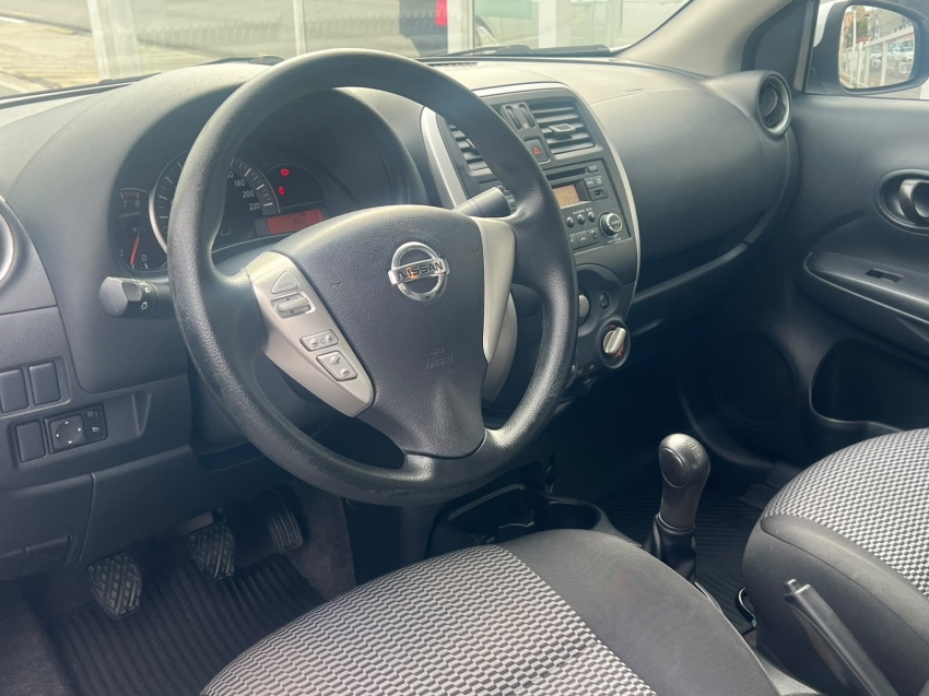 nissan versa 1.0 12v flex s 4p manual 20173